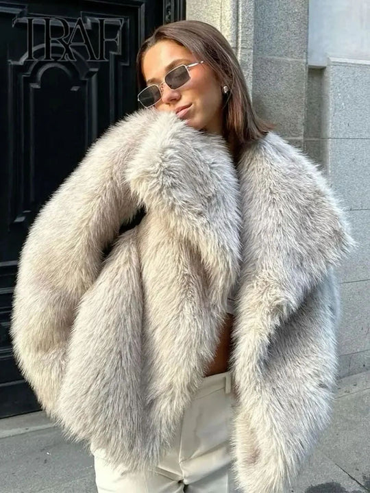 Macy ™ | Fur Coat